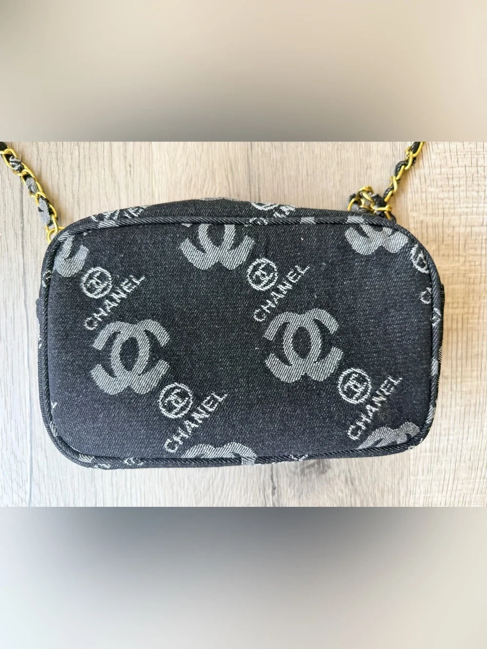 Chanel MAKEUP Dark Denim CC Branded Hand Bag w Gold Hardware/CC Branded DustBag